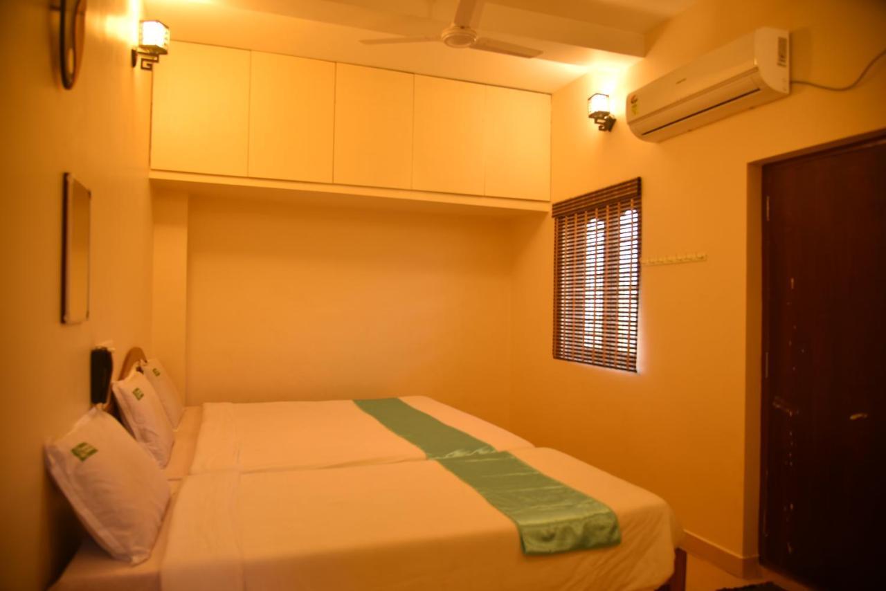 A P Guest House Pondicherry Exteriör bild