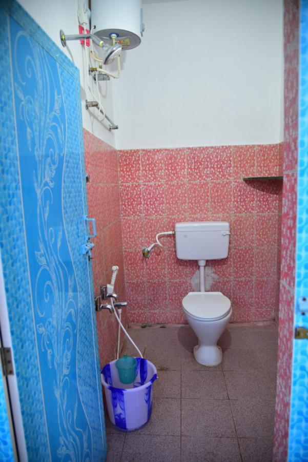 A P Guest House Pondicherry Exteriör bild